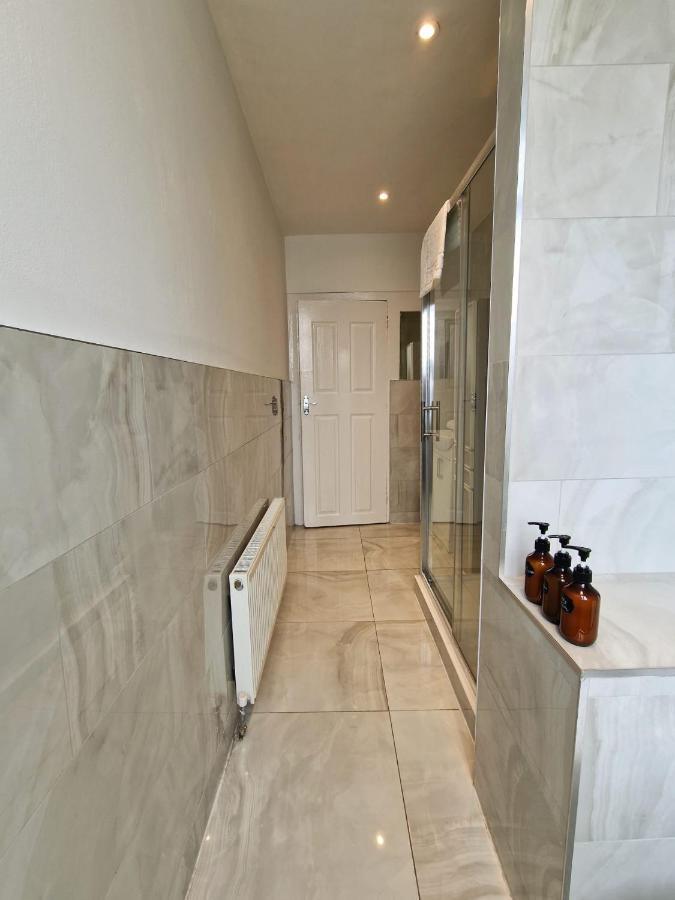 Spacious 4 Bedrooms Apartment For 10 Near Marble Arch Londra Dış mekan fotoğraf