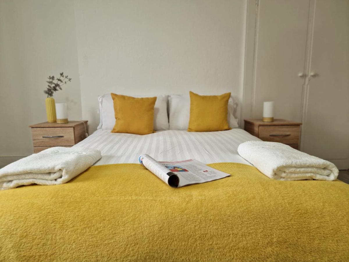 Spacious 4 Bedrooms Apartment For 10 Near Marble Arch Londra Dış mekan fotoğraf