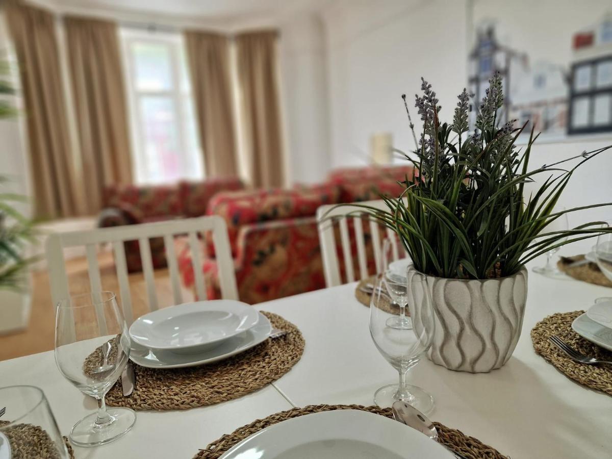 Spacious 4 Bedrooms Apartment For 10 Near Marble Arch Londra Dış mekan fotoğraf