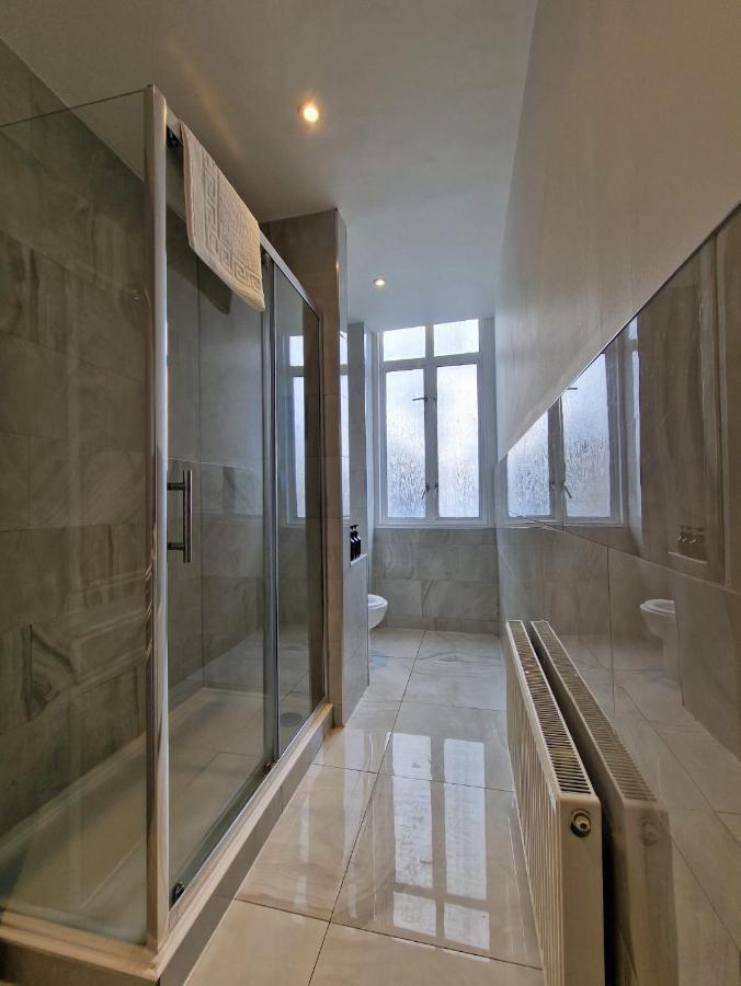 Spacious 4 Bedrooms Apartment For 10 Near Marble Arch Londra Dış mekan fotoğraf