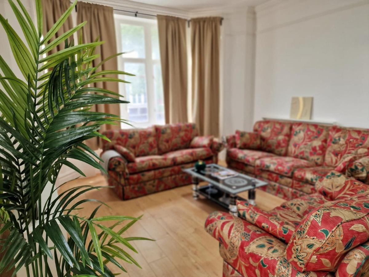 Spacious 4 Bedrooms Apartment For 10 Near Marble Arch Londra Dış mekan fotoğraf