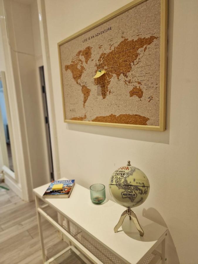 Spacious 4 Bedrooms Apartment For 10 Near Marble Arch Londra Dış mekan fotoğraf